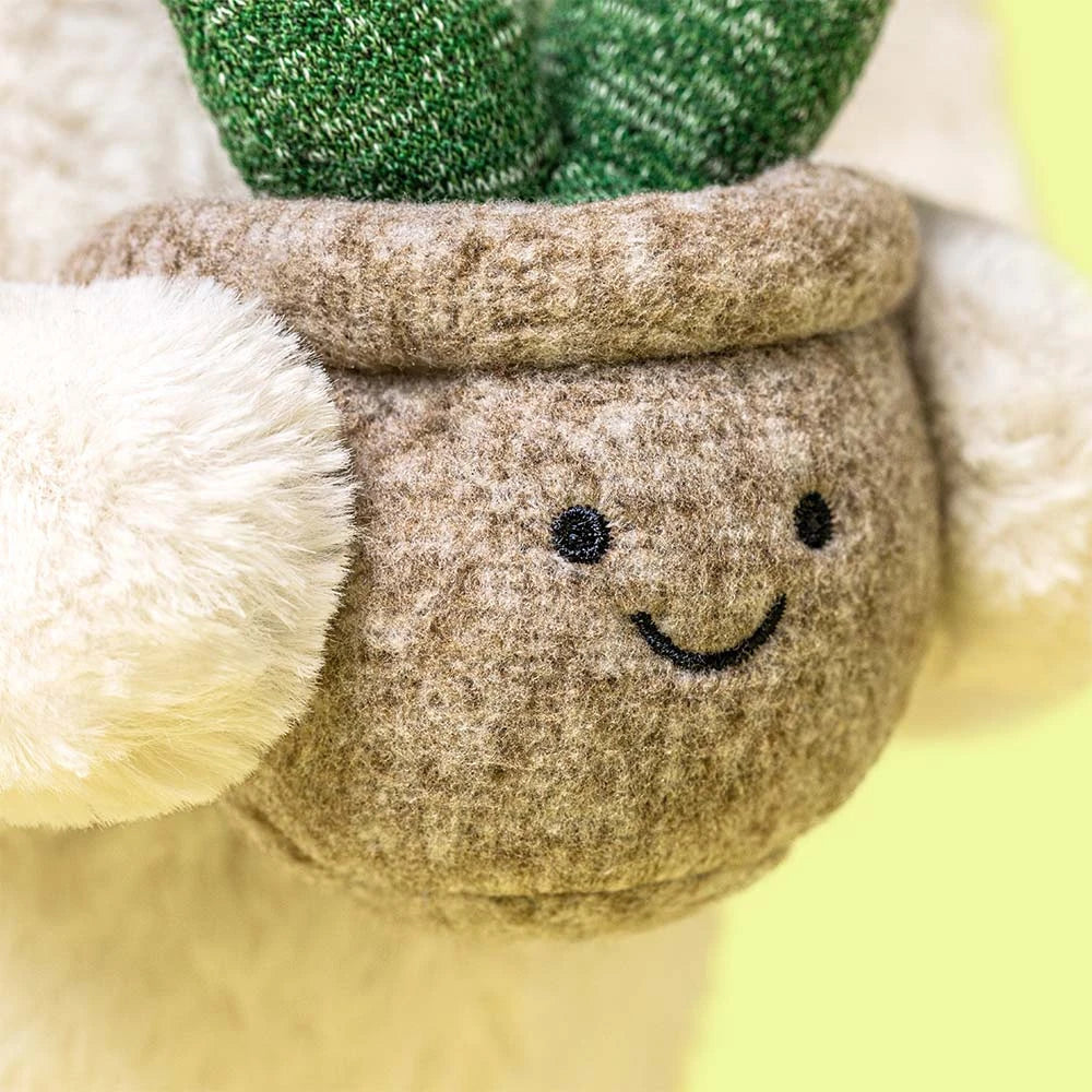 Cream Bunny With Plant - US 5826